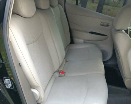 Чорний Ніссан Ліф, об'ємом двигуна 0 л та пробігом 159 тис. км за 4950 $, фото 13 на Automoto.ua