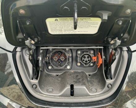 Чорний Ніссан Ліф, об'ємом двигуна 0 л та пробігом 87 тис. км за 5500 $, фото 8 на Automoto.ua