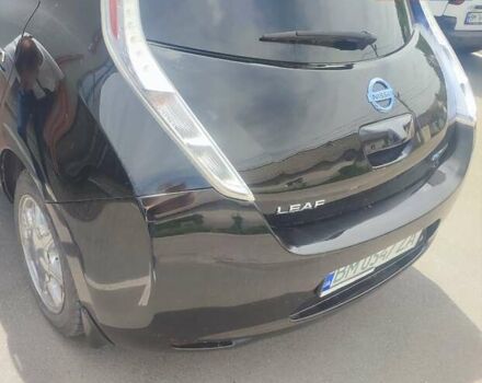 Черный Ниссан Лиф, объемом двигателя 0 л и пробегом 168 тыс. км за 5309 $, фото 4 на Automoto.ua