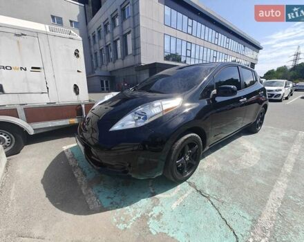 Черный Ниссан Лиф, объемом двигателя 0 л и пробегом 220 тыс. км за 6200 $, фото 6 на Automoto.ua