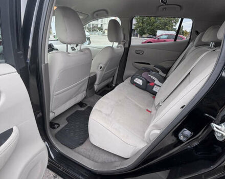 Черный Ниссан Лиф, объемом двигателя 0 л и пробегом 117 тыс. км за 5900 $, фото 8 на Automoto.ua