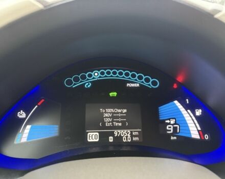 Черный Ниссан Лиф, объемом двигателя 0 л и пробегом 97 тыс. км за 4000 $, фото 22 на Automoto.ua