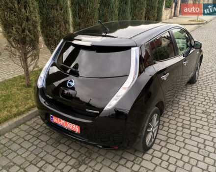 Черный Ниссан Лиф, объемом двигателя 0 л и пробегом 150 тыс. км за 4250 $, фото 3 на Automoto.ua