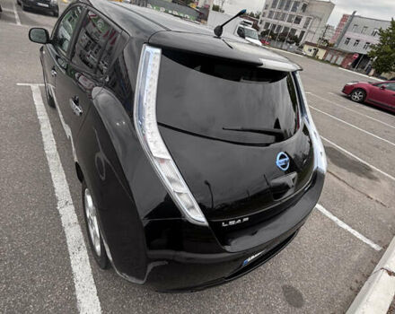 Черный Ниссан Лиф, объемом двигателя 0 л и пробегом 117 тыс. км за 6300 $, фото 7 на Automoto.ua