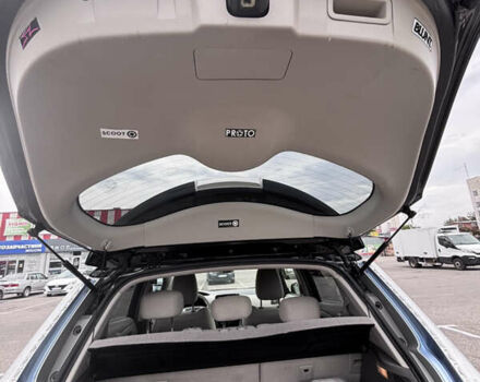 Черный Ниссан Лиф, объемом двигателя 0 л и пробегом 117 тыс. км за 6300 $, фото 16 на Automoto.ua