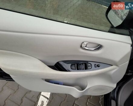 Черный Ниссан Лиф, объемом двигателя 0 л и пробегом 128 тыс. км за 4495 $, фото 8 на Automoto.ua