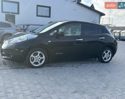 Черный Ниссан Лиф, объемом двигателя 0 л и пробегом 180 тыс. км за 3850 $, фото 1 на Automoto.ua