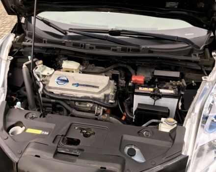 Черный Ниссан Лиф, объемом двигателя 0 л и пробегом 150 тыс. км за 4250 $, фото 16 на Automoto.ua