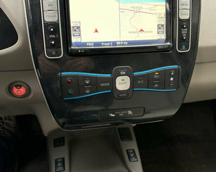 Чорний Ніссан Ліф, об'ємом двигуна 0 л та пробігом 153 тис. км за 4300 $, фото 13 на Automoto.ua