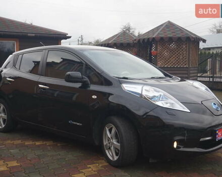 Черный Ниссан Лиф, объемом двигателя 0 л и пробегом 121 тыс. км за 4333 $, фото 5 на Automoto.ua