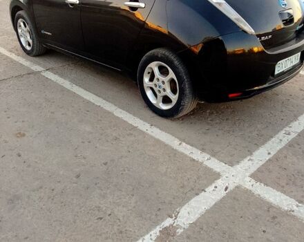 Черный Ниссан Лиф, объемом двигателя 0 л и пробегом 166 тыс. км за 5300 $, фото 1 на Automoto.ua