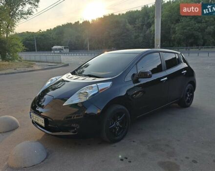 Черный Ниссан Лиф, объемом двигателя 0 л и пробегом 220 тыс. км за 6200 $, фото 10 на Automoto.ua