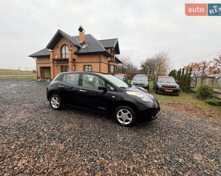 Чорний Ніссан Ліф, об'ємом двигуна 0 л та пробігом 97 тис. км за 4000 $, фото 1 на Automoto.ua