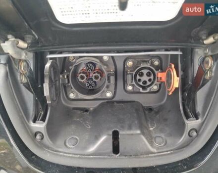 Черный Ниссан Лиф, объемом двигателя 0 л и пробегом 157 тыс. км за 4700 $, фото 10 на Automoto.ua