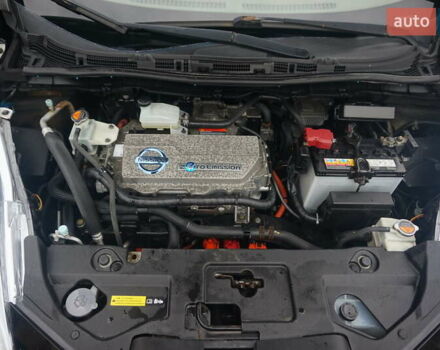 Черный Ниссан Лиф, объемом двигателя 0 л и пробегом 121 тыс. км за 4333 $, фото 52 на Automoto.ua