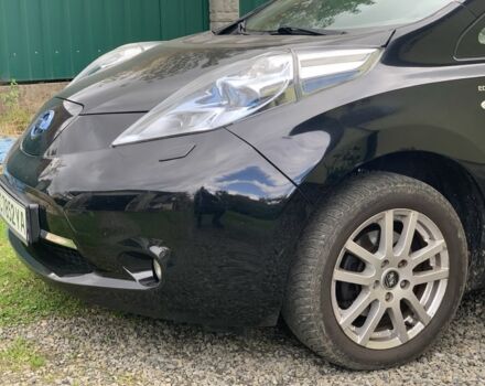 Чорний Ніссан Ліф, об'ємом двигуна 0 л та пробігом 87 тис. км за 5500 $, фото 2 на Automoto.ua