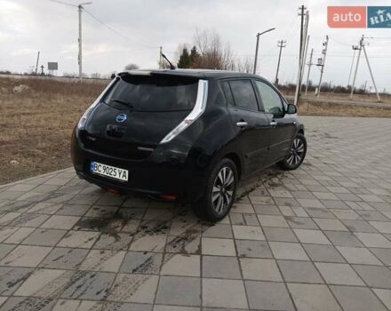 Черный Ниссан Лиф, объемом двигателя 0 л и пробегом 132 тыс. км за 4950 $, фото 2 на Automoto.ua