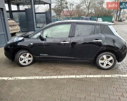 Черный Ниссан Лиф, объемом двигателя 0 л и пробегом 128 тыс. км за 4495 $, фото 3 на Automoto.ua