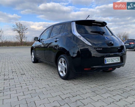 Черный Ниссан Лиф, объемом двигателя 0 л и пробегом 150 тыс. км за 5300 $, фото 4 на Automoto.ua