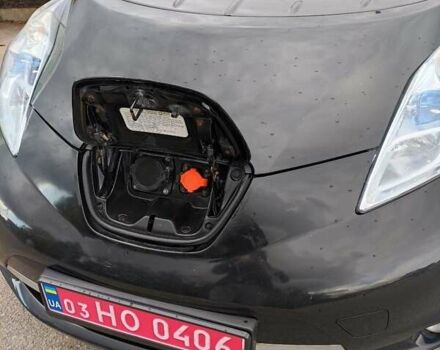 Черный Ниссан Лиф, объемом двигателя 0 л и пробегом 172 тыс. км за 5250 $, фото 22 на Automoto.ua