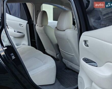 Ніссан Ліф 2012 у Івано-Франківську на Automoto.ua Чорний Ніссан Ліф, об'ємом двигуна 0 л та пробігом 71 тис. км за 4750 $, фото 21 на Automoto.ua