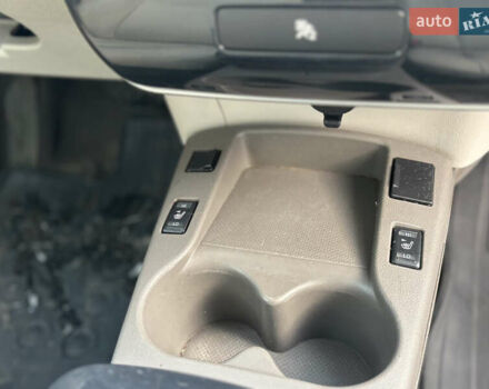 Черный Ниссан Лиф, объемом двигателя 0 л и пробегом 180 тыс. км за 3850 $, фото 23 на Automoto.ua