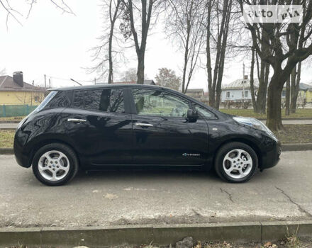 Черный Ниссан Лиф, объемом двигателя 0 л и пробегом 171 тыс. км за 5700 $, фото 4 на Automoto.ua