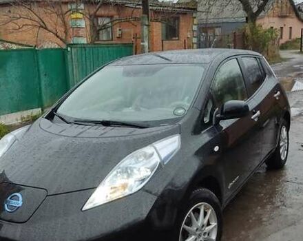 Черный Ниссан Лиф, объемом двигателя 0 л и пробегом 200 тыс. км за 4000 $, фото 1 на Automoto.ua