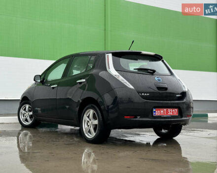 Чорний Ніссан Ліф, об'ємом двигуна 0 л та пробігом 104 тис. км за 7000 $, фото 26 на Automoto.ua