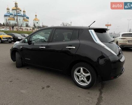 Чорний Ніссан Ліф, об'ємом двигуна 0 л та пробігом 118 тис. км за 7500 $, фото 26 на Automoto.ua