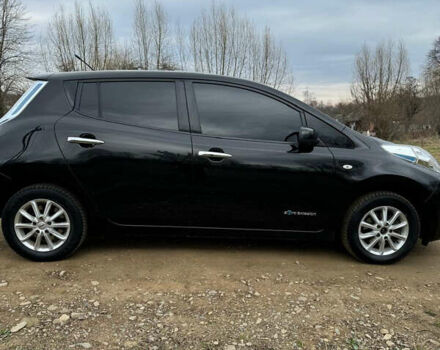 Черный Ниссан Лиф, объемом двигателя 0 л и пробегом 127 тыс. км за 7100 $, фото 3 на Automoto.ua