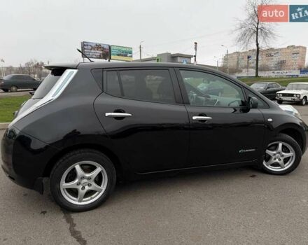 Чорний Ніссан Ліф, об'ємом двигуна 0 л та пробігом 118 тис. км за 7500 $, фото 21 на Automoto.ua