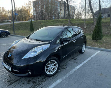 Ниссан Лиф 2013 в Хмельницком на Automoto.ua Черный Ниссан Лиф, объемом двигателя 0 л и пробегом 123 тыс. км за 6300 $, фото 1 на Automoto.ua
