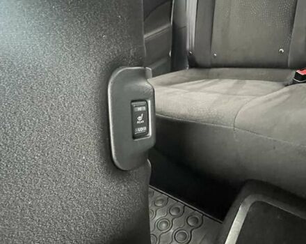 Черный Ниссан Лиф, объемом двигателя 0 л и пробегом 37 тыс. км за 6750 $, фото 27 на Automoto.ua