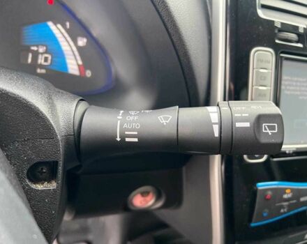 Ниссан Лиф 2013 в Львове на Automoto.ua Черный Ниссан Лиф, объемом двигателя 0 л и пробегом 117 тыс. км за 6990 $, фото 20 на Automoto.ua