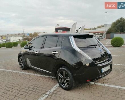 Черный Ниссан Лиф, объемом двигателя 0 л и пробегом 146 тыс. км за 7900 $, фото 24 на Automoto.ua