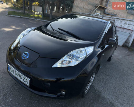 Черный Ниссан Лиф, объемом двигателя 0 л и пробегом 127 тыс. км за 3850 $, фото 3 на Automoto.ua