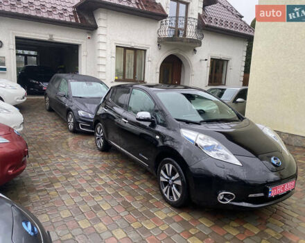 Черный Ниссан Лиф, объемом двигателя 0 л и пробегом 132 тыс. км за 5900 $, фото 2 на Automoto.ua