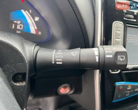 Ниссан Лиф 2013 в Львове на Automoto.ua Черный Ниссан Лиф, объемом двигателя 0 л и пробегом 117 тыс. км за 6980 $, фото 25 на Automoto.ua