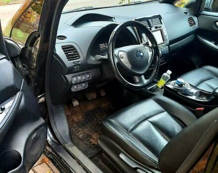 Черный Ниссан Лиф, объемом двигателя 0 л и пробегом 125 тыс. км за 7300 $, фото 5 на Automoto.ua