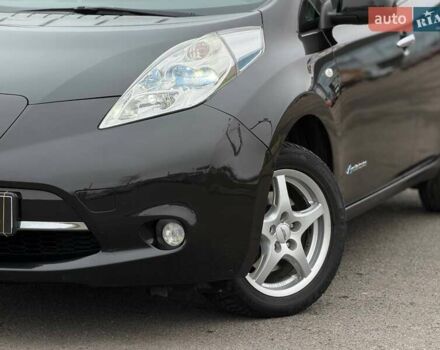 Чорний Ніссан Ліф, об'ємом двигуна 0 л та пробігом 118 тис. км за 7500 $, фото 4 на Automoto.ua