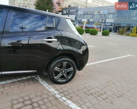 Черный Ниссан Лиф, объемом двигателя 0 л и пробегом 146 тыс. км за 7900 $, фото 29 на Automoto.ua