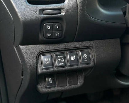 Чорний Ніссан Ліф, об'ємом двигуна 0 л та пробігом 179 тис. км за 5500 $, фото 15 на Automoto.ua