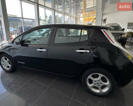 Чорний Ніссан Ліф, об'ємом двигуна 0 л та пробігом 106 тис. км за 7000 $, фото 3 на Automoto.ua