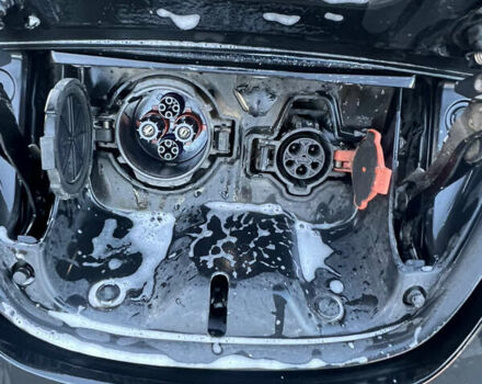 Ниссан Лиф 2013 в Хмельницком на Automoto.ua Черный Ниссан Лиф, объемом двигателя 0 л и пробегом 123 тыс. км за 6300 $, фото 8 на Automoto.ua