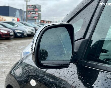 Ниссан Лиф 2013 в Львове на Automoto.ua Черный Ниссан Лиф, объемом двигателя 0 л и пробегом 117 тыс. км за 6980 $, фото 13 на Automoto.ua