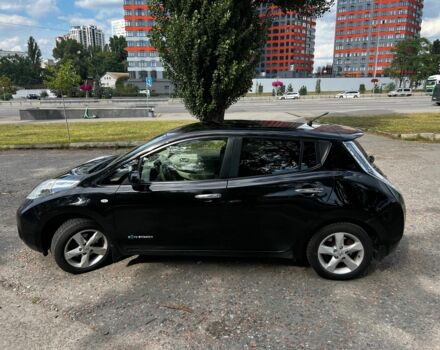 Черный Ниссан Лиф, объемом двигателя 0 л и пробегом 201 тыс. км за 4800 $, фото 9 на Automoto.ua