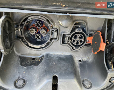 Ниссан Лиф 2013 в Черновцах на Automoto.ua Черный Ниссан Лиф, объемом двигателя 0 л и пробегом 67 тыс. км за 6590 $, фото 11 на Automoto.ua