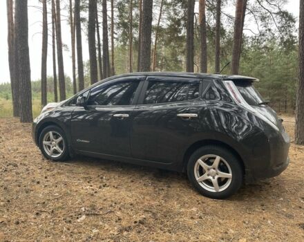 Черный Ниссан Лиф, объемом двигателя 0 л и пробегом 180 тыс. км за 6000 $, фото 1 на Automoto.ua