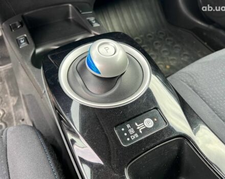 Ниссан Лиф 2013 в Львове на Automoto.ua Черный Ниссан Лиф, объемом двигателя 0 л и пробегом 117 тыс. км за 6980 $, фото 32 на Automoto.ua